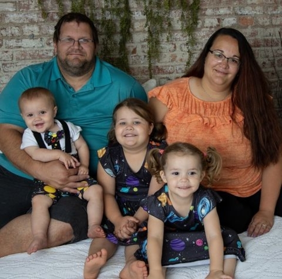 Meet your Posher, Rubylin - Picture 1 of 1